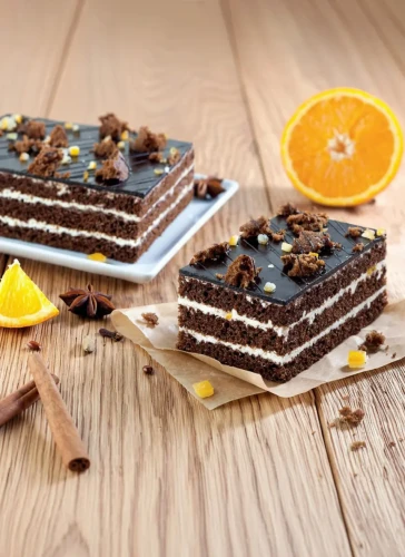 Handgemachte Orangen-Lebkuchen-Schnitte. Ein fruchtig-würziger Klassiker aus unserer Leipziger Backstube, traditionell gebacken mit 100% natürlichen Zutaten und ohne künstliche Zusätze.